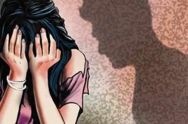 ਲੜਕੀ ਨਾਲ ਜਬਰ ਜਨਾਹ ਕਰਨ ਦੇ ਮਾਮਲੇ ਵਿਚ ਏ. ਐੱਸ. ਆਈ. ਸਮੇਤ ਦੋ ਵਿਰੁੱਧ ਮਾਮਲਾ ਦਰਜ