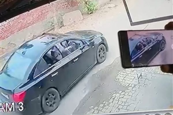 ਇਕਪਾਸੜ ਪਿਆਰ ’ਚ ਪਾਗਲ ਪ੍ਰੇਮੀ ਦਾ ਕਾਰਨਾਮਾ, ਮੰਗਣੀ ਤੋਂ ਭੜਕੇ ਨੇ ਫਿਲਮੀ ਸਟਾਈਲ ’ਚ ਮੁਟਿਆਰ ਕੀਤੀ ਅਗਵਾ