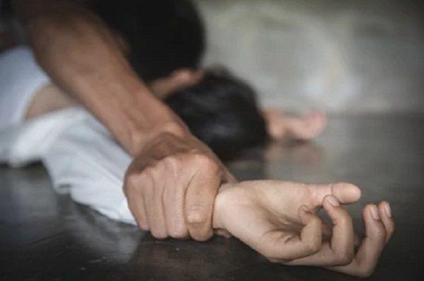 ਜਲੰਧਰ ”ਚ ਇਕ ਵਾਰ ਫਿਰ ਸ਼ਰਮਸਾਰ ਘਟਨਾ, ਵੀਡੀਓ ਬਣਾ ਕੇ 26 ਸਾਲਾ ਵਿਆਹੁਤਾ ਨਾਲ ਕੀਤਾ ਗੈਂਗਰੇਪ