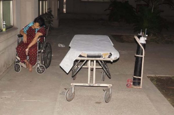 ਜਲੰਧਰ: ਪਿਮਸ ਹਸਪਤਾਲ ਦੀ ਵੱਡੀ ਲਾਪਰਵਾਹੀ, ਮਹਿਲਾ ਮਰੀਜ਼ ਨੂੰ ਲਾਇਆ ਖ਼ਾਲੀ ਆਕਸੀਜਨ ਸਿਲੰਡਰ, ਹੋਈ ਮੌਤ