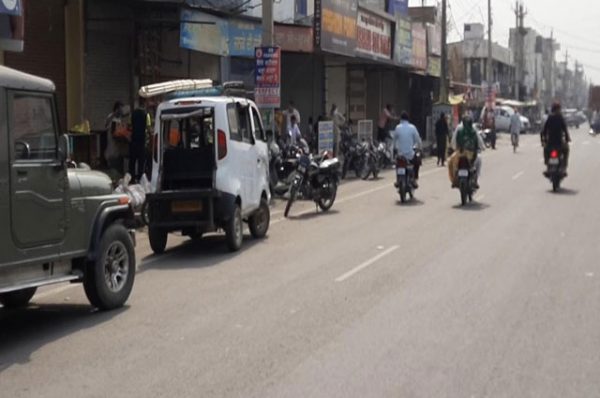 ਸਰਕਾਰ ਦੀਆਂ ਨਵੀਆਂ ਹਦਾਇਤਾਂ ਨੂੰ ਲੈ ਕੇ ਬਾਘਾ ਪੁਰਾਣਾ ਦੇ ਲੋਕ ਭੰਬਲਭੂਸੇ ਵਿਚ ਪਏ