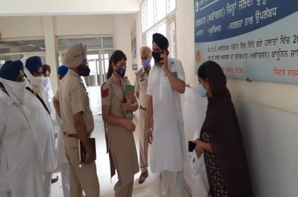 ਖ਼ਾਕੀ ਇਕ ਵਾਰ ਫਿਰ ਹੋਈ ਦਾਗ਼ – ਦਾਗ਼