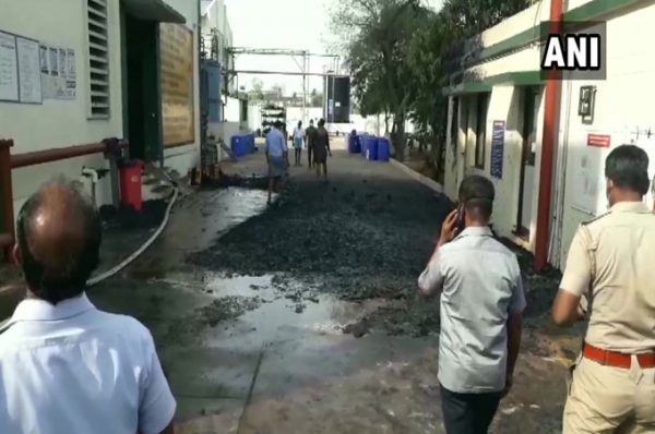 ਕੀਟਨਾਸ਼ਕ ਬਣਾਉਣ ਵਾਲੀ ਫ਼ੈਕਟਰੀ ‘ਚ ਲੱਗੀ ਅੱਗ, 4 ਲੋਕਾਂ ਦੀ ਮੌਤ