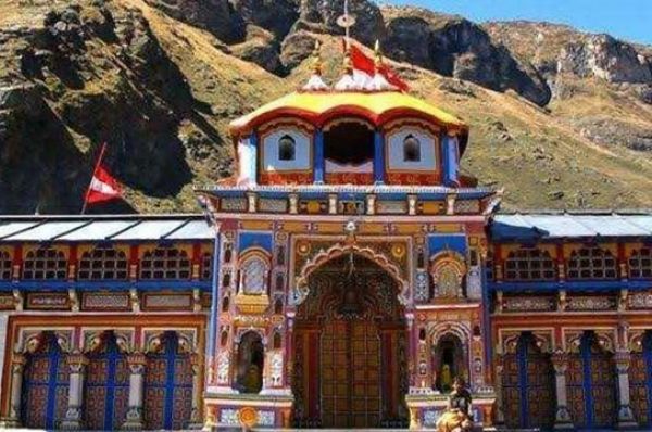 ਬਦਰੀਨਾਥ ਮੰਦਰ ਦੇ ਦਰਵਾਜ਼ੇ ਕੱਲ੍ਹ ਸਵੇਰੇ ਖੁੱਲ੍ਹਣਗੇ