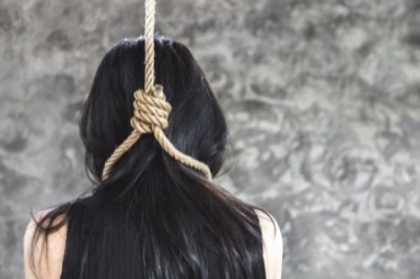 ਜਲੰਧਰ: 12ਵੀਂ ਜਮਾਤ ਦੀ ਵਿਦਿਆਰਥਣ ਨੇ ਕੀਤੀ ਖ਼ੁਦਕੁਸ਼ੀ, ਪਰਿਵਾਰ ਦਾ ਰੋ-ਰੋ ਬੁਰਾ ਹਾਲ