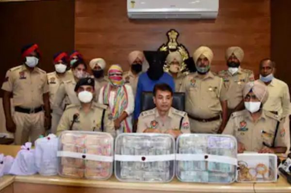 ਨਸ਼ਿਆਂ ਖਿਲਾਫ਼ ਵੱਡੀ ਕਾਰਵਾਈ ’ਚ ਔਰਤ ਸਮੇਤ ਤਿੰਨ ਗ੍ਰਿਫਤਾਰ