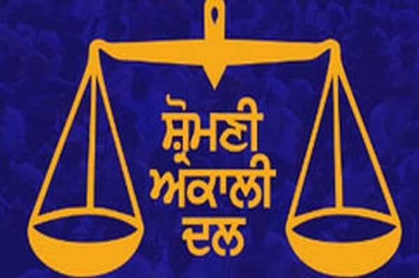 ਪੰਜਾਬ ਵਿਚ ਅਣਵਰਤੇ ਪਏ ਵੈਂਟੀਲੇਟਰ ਲਗਾਉਣ ਅਤੇ ਚਲਾਉਣ ਲਈ ਸਟਾਫ ਭਰਤੀ ਕੀਤਾ ਜਾਵੇ : ਅਕਾਲੀ ਦਲ