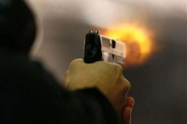 ਕਪੂਰਥਲਾ ਦੇ ਹਬੀਬਵਾਲ ’ਚ ਘਰ ਦੇ ਬਾਹਰ ਖੜ੍ਹੀ ਕਾਰ ’ਤੇ ਚੱਲੀਆਂ ਗੋਲ਼ੀਆਂ, ਅਣਪਛਾਤੇ ਹਮਲਾਵਰਾਂ ਖ਼ਿਲਾਫ਼ ਕੇਸ ਦਰਜ