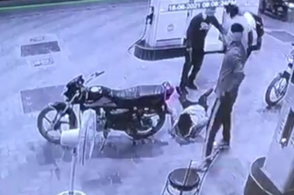 ਫ਼ਿਰੋਜ਼ਪੁਰ ‘ਚ ਹਥਿਆਰਬੰਦ ਲੁਟੇਰਿਆਂ ਵਲੋਂ ਪੈਟਰੋਲ ਪੰਪ ‘ਤੇ ਲੁੱਟ