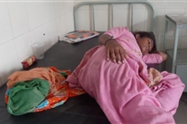 ਮਾਂ ਬਾਪ ਦੀ ਅਣਗਹਿਲੀ ਕਾਰਨ ਸਰਕਾਰੀ ਹਸਪਤਾਲ ‘ਚ ਚੌਵੀ ਘੰਟੇ ਰੁਲਦਾ ਰਿਹਾ ਮ੍ਰਿਤਕ ਨਵਜਾਤ ਬੱਚਾ