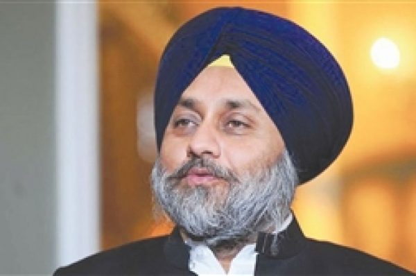 ਸੁਖਬੀਰ ਬਾਦਲ ਦਾ ਚੋਣ ਸਟੰਟ, ਕਿਸਾਨ ਅੰਦੋਲਨ ਦੌਰਾਨ ਸ਼ਹੀਦ ਹੋਏ ਕਿਸਾਨਾਂ ਦੇ ਪਰਿਵਾਰਾਂ ਲਈ ਕੀਤੇ ਵੱਡੇ ਐਲਾਨ