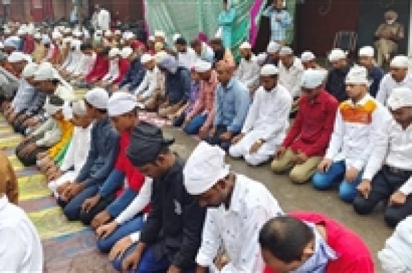 ਲੁਧਿਆਣਾ ਦੀ ਇਤਿਹਾਸਿਕ ਜਾਮਾ ਮਸਜਿਦ ’ਚ ਈਦ-ਉਲ-ਅਜ਼ਹਾ ਦੀ ਨਮਾਜ਼ ਅਦਾ ਕੀਤੀ