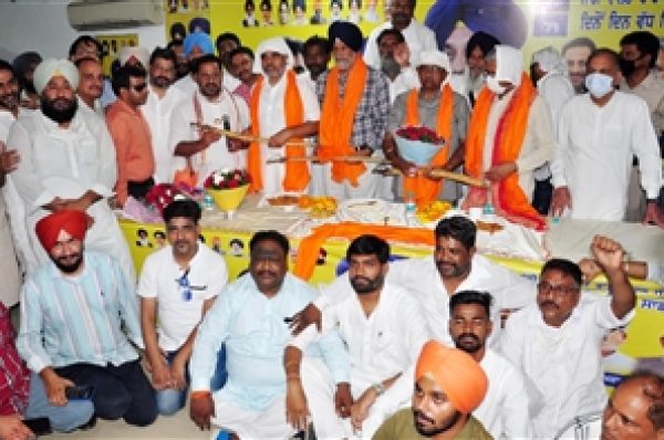 ਅਮਰਿੰਦਰ ਸਰਕਾਰ ਨੇ ਸਾਢੇ ਚਾਰ ਸਾਲਾਂ ਅੰਦਰ ਪੰਜਾਬ ਵਿਚ ਵਪਾਰ ਤੇ ਉਦਯੋਗ ਸੈਕਟਰ ਕੀਤੇ ਤਬਾਹ: ਐਨ ਕੇ ਸ਼ਰਮਾ