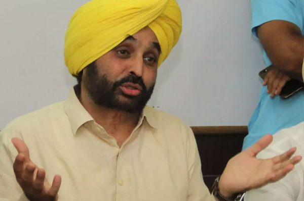 ਕੈਪਟਨ ਨੇ ਪੰਜਾਬ ਨੂੰ ਗਹਿਣੇ ਰੱਖਿਆ, ਪਿਛਲੀ ਸਰਕਾਰ ਦੀਆਂ ਨੀਤੀਆਂ ਰੱਖੀਆਂ ਜਾਰੀ – ਭਗਵੰਤ ਮਾਨ