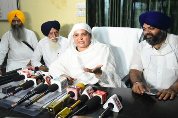 ਕਰਤਾਰਪੁਰ ਸਾਹਿਬ ਦਾ ਲਾਂਘਾ ਖੋਲ੍ਹਣ ਲਈ ਸੰਜੀਦਗੀ ਦਿਖਾਵੇ ਭਾਰਤ ਸਰਕਾਰ – ਬੀਬੀ ਜਗੀਰ ਕੌਰ