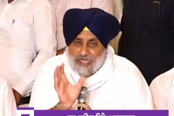 ਸਿੱਧੂ ਦਾ ਨਿਸ਼ਾਨਾ ਕੈਪਟਨ ਨੂੰ ਢਾਹੁਣਾ ਨਾ ਕਿ ਪੰਜਾਬ ਨੂੰ ਬਚਾਉਣਾ – ਸੁਖਬੀਰ ਸਿੰਘ ਬਾਦਲ