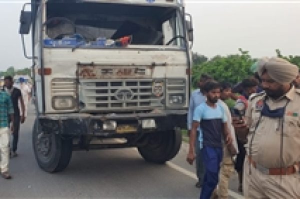 ਮਾਤਾ ਸ਼੍ਰੀ ਨੈਣਾ ਦੇਵੀ ਮੰਦਰ ਪੈਦਲ ਜਾ ਰਹੇ ਸ਼ਰਧਾਲੂਆਂ ਨਾਲ ਵਾਪਰਿਆ ਭਿਆਨਕ ਹਾਦਸਾ, ਇਕ ਦੀ ਮੌਤ, 7 ਜਣੇ ਜ਼ਖ਼ਮੀ