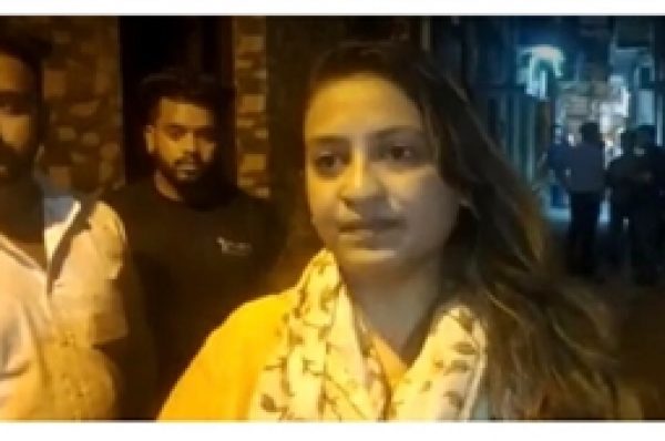 ਮਾਡਲ ਟਾਊਨ ਦੇ ਨਿਊ ਜਿਮ ਦੀ ਮੈਨੇਜਰ ਕੋਲੋਂ ਗੰਨ ਪੁਆਇੰਟ ‘ਤੇ ਲੁੱਟ, ਵਿਰੋਧ ਕੀਤਾ ਤਾਂ ਲੁਟੇਰਿਆਂ ਨੇ ਕੱਢ ਲਈ ਪਿਸਤੌਲ