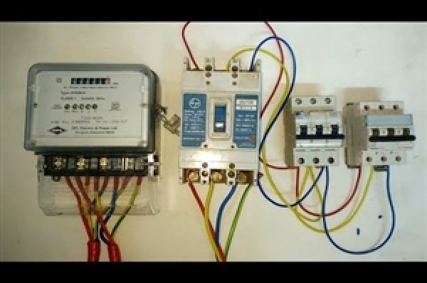 ਬਿੱਲ ਨਾ ਭਰਨ ‘ਤੇ ਬਿਜਲੀ ਕੁਨੈਕਸ਼ਨ ਕੱਟਣ ਗਏ ਵਿਭਾਗ ਦੇ ਮੁਲਾਜ਼ਮਾਂ ਨੂੰ ਬੇਰਹਿਮੀ ਨਾਲ ਕੁੱਟਿਆ