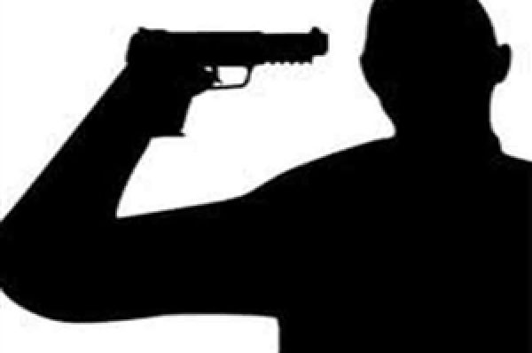 ਲੁਧਿਆਣਾ ‘ਚ ਸਪੇਅਰ ਪਾਰਟਸ ਕਾਰੋਬਾਰੀ ਨੇ ਘਰ ‘ਚ ਖ਼ੁਦ ਨੂੰ ਗੋਲ਼ੀ ਮਾਰ ਕੇ ਕੀਤੀ ਖ਼ੁਦਕੁਸ਼ੀ, ਪੁਲਿਸ ਮੌਕੇ ‘ਤੇ