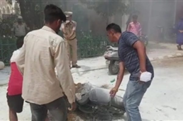 ਸਰਕਾਰੀ ਰਜਿੰਦਰਾ ਹਸਪਤਾਲ ’ਚ ਮੋਟਰਸਾਇਕਲ ਨੂੰ ਲੱਗੀ ਅੱਗ, ਜਾਨੀ ਨੁਕਸਾਨ ਹੋਣੋ ਟੱਲਿਆ