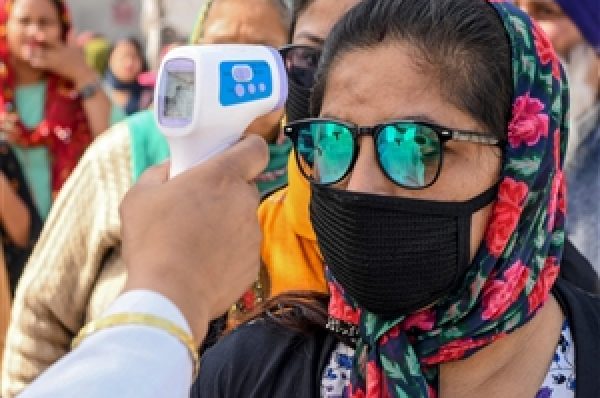 Corona Guidelines : ਪੰਜਾਬ ‘ਚ 30 ਸਤੰਬਰ ਤਕ ਵਧੀਆਂ ਕੋਰੋਨਾ ਪਾਬੰਦੀਆਂ, ਪੰਜਾਬ ਸਰਕਾਰ ਨੇ ਜਾਰੀ ਕੀਤੇ ਨਵੇਂ ਦਿਸ਼ਾ ਨਿਰਦੇਸ਼