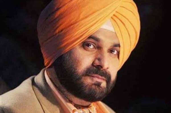 ਪੰਜਾਬ ‘ਚ ਵੱਡਾ ਸਿਆਸੀ ਧਮਾਕਾ; ਨਵਜੋਤ ਸਿੱਧੂ ਨੇ PPCC ਦੇ ਪ੍ਰਧਾਨਗੀ ਅਹੁਦੇ ਤੋਂ ਦਿੱਤਾ ਅਸਤੀਫ਼ਾ, ਕਿਹਾ- ਮੈਂ ਸਮਝੌਤਾ ਨਹੀਂ ਕਰ ਸਕਦਾ