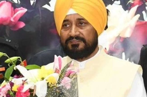 ਸਵਾਲਾਂ ’ਚ ਘਿਰੀ ਪੰਜਾਬ ਦੀ ਨਵੀਂ ਚੰਨੀ ਸਰਕਾਰ, ਡੀਜੀਪੀ ਤੋਂ ਬਾਅਦ ਹੁਣ ਨਵੇਂ ਏਜੀ ਦੀ ਨਿਯੁਕਤੀ ’ਤੇ ਵਿਵਾਦ