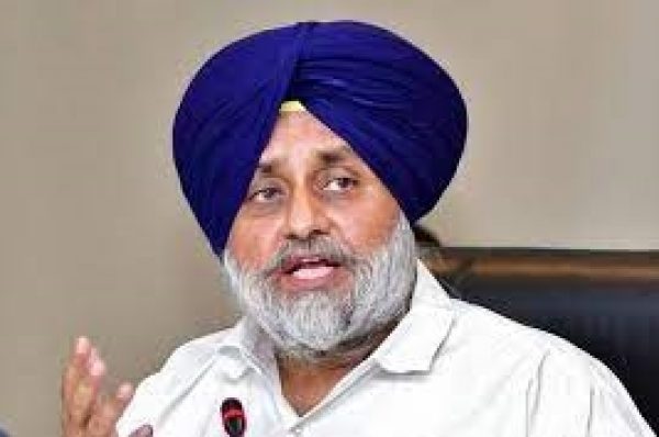 ਸ਼ਾਹ ਨਾਲ ਆਪਣੀ ਅਣ ਨਿਰਧਾਰਿਤ ਮੀਟਿੰਗ ਦੌਰਾਨ ਹੋਈ ਗੱਲਬਾਤ ਦਾ ਵੇਰਵੇ ਜਨਤਕ ਕਰਨ ਚੰਨੀ : ਸੁਖਬੀਰ ਸਿੰਘ ਬਾਦਲ