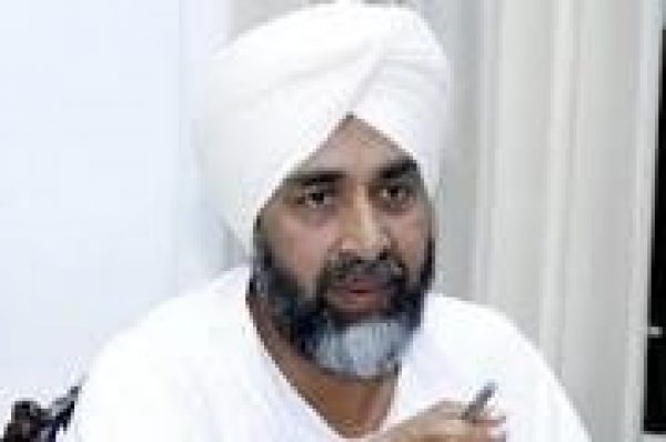 ਪੈਟਰੋਲ-ਡੀਜ਼ਲ ’ਤੇ ਪੰਜਾਬ ਵੀ ਘਟਾਏਗਾ ਵੈਟ, ਅੱਜ ਮੰਤਰੀ ਮੰਡਲ ਦੀ ਮੀਟਿੰਗ ’ਚ ਹੋਵੇਗਾ ਫ਼ੈਸਲਾ