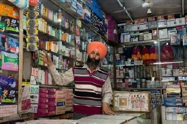 ਜਨਰਲ ਸਟੋਰ ਨੂੰ ਨਿਸ਼ਾਨਾ ਬਣਾ ਚੋਰਾਂ ਉਡਾਏ 25 ਹਜ਼ਾਰ ਦੇ ਹਾਰ