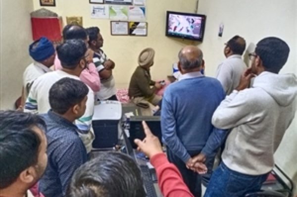 ਦੁਕਾਨ ‘ਚੋਂ 50 ਹਜ਼ਾਰ ਰੁਪਏ ਚੁੱਕ ਕੇ ਲੁਟੇਰੇ ਫ਼ਰਾਰ