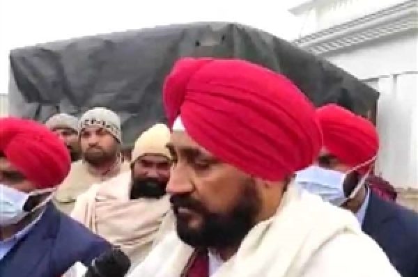 ED ਦ ਛਾਪੇਮਾਰੀ ਨਾਲ ਜੁੜੀ ਵੱਡੀ ਖ਼ਬਰ, ਹੁਣ ਤਕ 10 ਕਰੋੜ ਰੁਪਏ ਜ਼ਬਤ, 8 ਕਰੋੜ CM ਦੇ ਰਿਸ਼ਤੇਦਾਰ ਘਰੋਂ ਬਰਾਮਦ