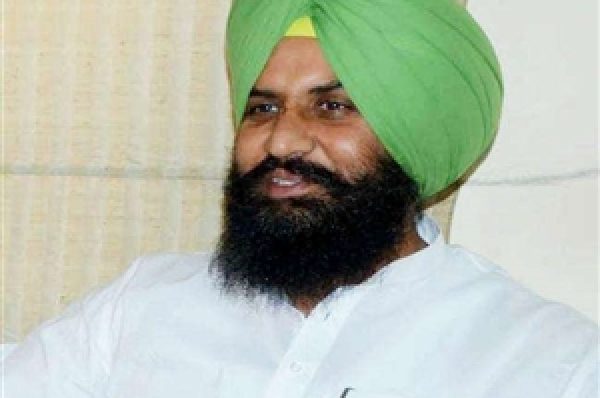 ਜਬਰ ਜਨਾਹ ਦੇ ਮਾਮਲੇ ‘ਚ ਲੋਕ ਇਨਸਾਫ਼ ਪਾਰਟੀ ਦੇ ਮੁਖੀ ਤੇ ਵਿਧਾਇਕ ਸਿਮਰਜੀਤ ਸਿੰਘ ਬੈਂਸ ਨੂੰ ਝਟਕਾ, ਭਗੌੜਾ ਐਲਾਨਣ ਦੀ ਕਾਰਵਾਈ ਸ਼ੁਰੂ