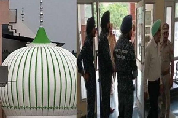 ਸਰਾਂ ਨੂੰ ਮਸਜਿਦ ਬਣਾਉਣ ਦਾ ਮਾਮਲਾ ਭਖਿਆ, ਰਾਜਪੁਰਾ ਤਹਿਸੀਲ ਕੰਪਲੈਕਸ ‘ਚ ਮਾਹੌਲ ਤਣਾਅਪੂਰਨ; ਪੁਲਿਸ ਫੋਰਸ ਤਾਇਨਾਤ