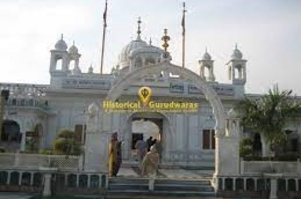 ਗੁਰੂ ਸਾਹਿਬ ਵੱਲੋਂ ਬੰਨ੍ਹਿਆ ਗਿਆ ਸੀ ਖਡੂਰ ਸਾਹਿਬ ’ਚ ਵਿਦਿਆ ਦਾ ਮੁੱਢ, ਅੱਜ ਵੀ ਮਿਲਦੀ ਹੈ ਬੱਚਿਆਂ ਨੂੰ ਵਿਦਿਆ