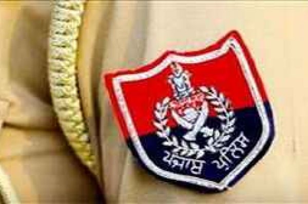 ਸੱਟੇਬਾਜ਼ਾਂ ਤੋਂ ਤੰਗ ਆ ਕੇ ਨੌਜਵਾਨ ਵੱਲੋਂ CP ਦੀ ਰਿਹਾਇਸ਼ ਦੇ ਬਾਹਰ ਆਤਮ ਹੱਥਿਆ ਦੀ ਕੋਸ਼ਿਸ਼, ਪੋਸਟ ਕੀਤੇ ਪਰੇਸ਼ਾਨ ਕਰਨ ਵਾਲਿਆ ਦੇ ਨਾਂ
