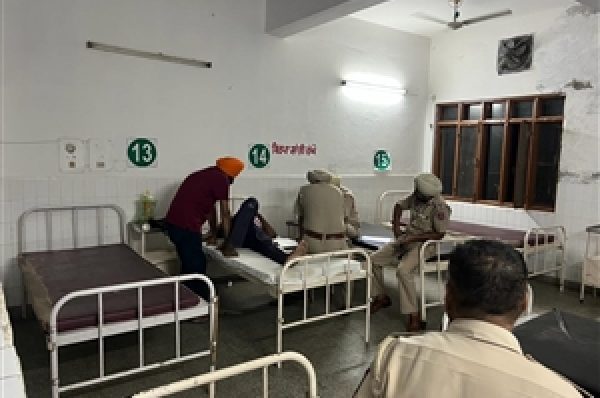 ਪੁਰਾਣੇ ਝਗੜੇ ਨੂੰ ਲੈ ਕੇ ਪਿੰਡ ਭਗਵਾਨਪੁਰਾ ’ਚ ਚੱਲੀਆਂ ਤਾਬੜ ਤੋੜ ਗੋਲ਼ੀਆਂ, ਪੰਜ ਜਣੇ ਜ਼ਖ਼ਮੀ, ਇਕ ਦੀ ਹਾਲਤ ਗੰਭੀਰ