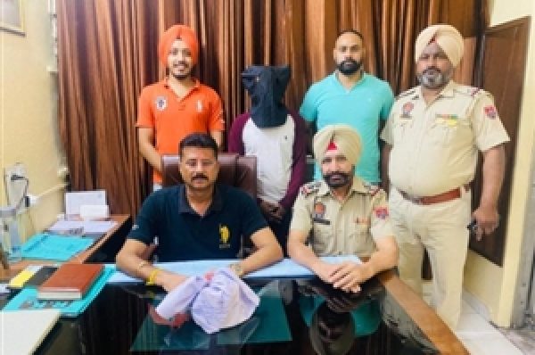 ਹੈਰੋਇਨ ਸਮੇਤ ਨੌਜਵਾਨ ਚੜਿ੍ਹਆ ਪੁਲਿਸ ਦੇ ਹੱਥੇ