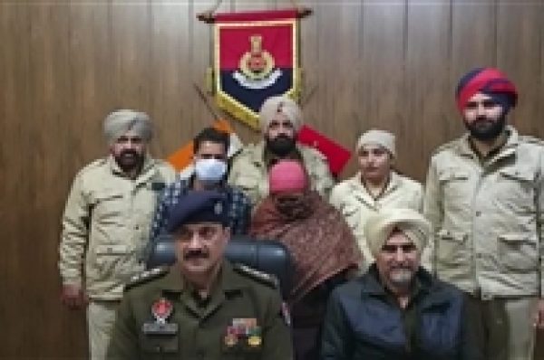ਇਸ਼ਕ ‘ਚ ਅੰਨ੍ਹੀ ਪਤਨੀ ਨੇ ਆਪਣੇ ਪ੍ਰੇਮੀ ਨਾਲ ਮਿਲ ਕੇ ਕੀਤੀ ਪਤੀ ਦੀ ਹੱਤਿਆ, ਦੋਵੇਂ ਗ੍ਰਿਫ਼ਤਾਰ