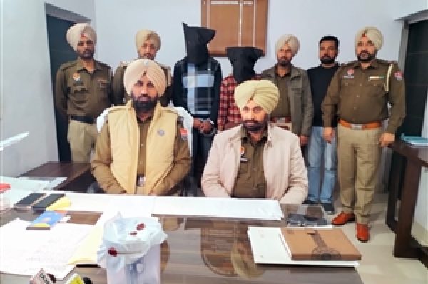 ਦੋ ਸ਼ਾਰਪ ਸ਼ੂਟਰ ਨਾਜਾਇਜ਼ ਹਥਿਆਰ ਸਣੇ ਆਏ ਅੜਿੱਕੇ, ਖੰਘਾਲੇ ਜਾ ਰਹੇ ਪੁਰਾਣੇ ਰਿਕਾਰਡ