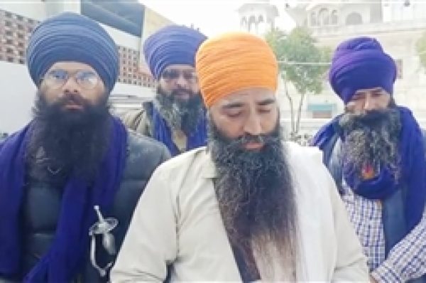 ਨਿਹੰਗ ਤੇ ਹੋਰ ਸਿੱਖ ਜਥੇਬੰਦੀਆਂ ਵੱਲੋਂ ਸ੍ਰੀ ਅਕਾਲ ਤਖ਼ਤ ਸਾਹਿਬ ਨੂੰ ਲਿਖਿਆ ਬੇਨਤੀ ਪੱਤਰ, ਕਹੀ ਇਹ ਗੱਲ