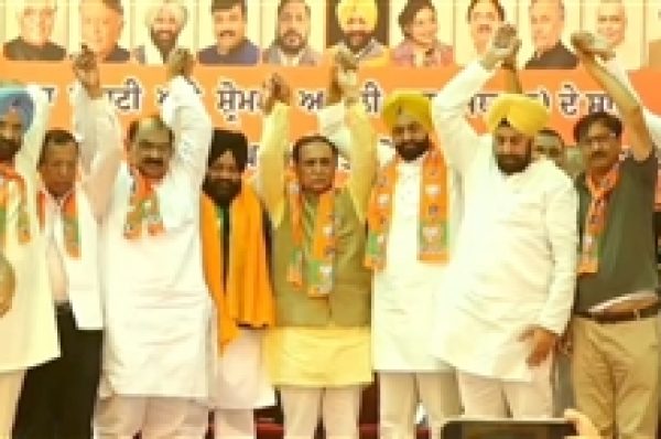 ਸ਼੍ਰੋਮਣੀ ਅਕਾਲੀ ਦਲ ਨੂੰ ਵੱਡਾ ਝਟਕਾ, ਡਾ. ਅਮਰਜੀਤ ਸਿੰਘ ਥਿੰਦ ਭਾਜਪਾ ‘ਚ ਸ਼ਾਮਲ