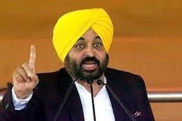 ਮੁਲਕ ‘ਚ ‘ਜਮਹੂਰੀਅਤ ਦੇ ਕਤਲ’ ਦੇ ਨਾ-ਮਾਫ਼ੀਯੋਗ ਗੁਨਾਹ ਲਈ ਭਾਜਪਾ ਜ਼ਿੰਮੇਵਾਰ : ਭਗਵੰਤ ਮਾਨ