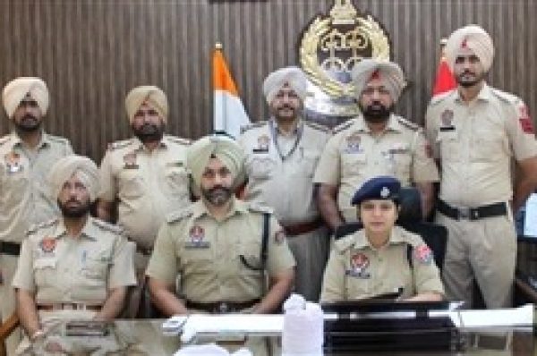 ਦੋ ਕਿੱਲੋ ਅਫੀਮ ਤੇ ਹੈਰੋਇਨ ਸਣੇ ਸੱਤ ਨਸ਼ਾ ਤਸਕਰ ਗ੍ਰਿਫ਼ਤਾਰ
