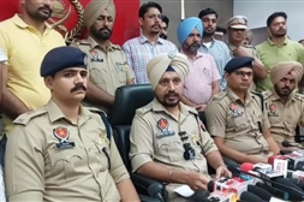 ਪੁਲਿਸ ਮੁਲਾਜ਼ਮ ਕੋਲੋਂ ਖੋਹੀ ਐੱਸਐੱਲਆਰ ਬਰਾਮਦ, ਇਕ ਵਿਅਕਤੀ ਨੂੰ ਕੀਤਾ ਗ੍ਰਿਫ਼ਤਾਰ