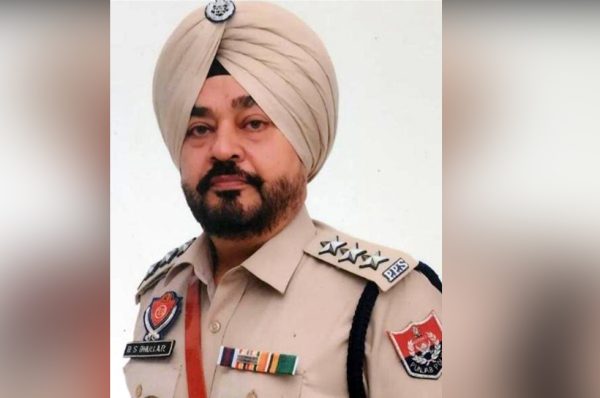 1 ਸਾਲ ਪਹਿਲਾਂ ਰਿਟਾਇਰ ਹੋਏ DSP ਨੇ ਲਾਈਸੈਂਸੀ ਰਿਵਾਲਵਰ ਨਾਲ ਖ਼ੁਦ ਨੂੰ ਮਾਰੀ ਗੋਲ਼ੀ, ਮੌਕੇ ”ਤੇ ਹੋਈ ਮੌਤ