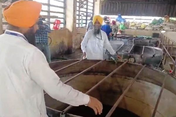ਕੜਾਹੇ ”ਚ ਡਿੱਗਣ ਕਾਰਨ ਹੋਈ ਸੇਵਾਦਾਰ ਦੀ ਮੌਤ ਤੋਂ ਬਾਅਦ ਸ਼੍ਰੋਮਣੀ ਕਮੇਟੀ ਦਾ ਵੱਡਾ ਫ਼ੈਸਲਾ, ਹੁਣ ਨਹੀਂ ਹੋਣਗੇ ਹਾਦਸੇ