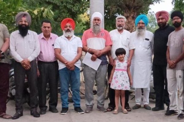 *ਵਾਤਾਵਰਣ ਪ੍ਰੇਮੀਆਂ ਵੱਲੋਂ ਰੁੱਖਾਂ ਨੂੰ ਸਾੜਣ ਤੋਂ ਬਚਾਉਣ ਲਈ ਪ੍ਰੇੈਸ ਕਾਨਫਰੰਸ ਕੀਤੀ ਗਈ* ——–