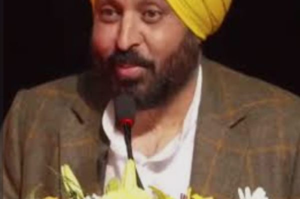 ਮਾਨ ਸਰਕਾਰ ਦੀ ਕਾਰਵਾਈ: ਜਲੰਧਰ ਦੇ ਚਰਚਿਤ ਵਿਧਾਇਕ ਦੇ ਠਿਕਾਣਿਆਂ ‘ਤੇ ਵਿਜੀਲੈਂਸ ਦੀ ਰੇਡ